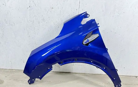Renault Captur II Fender 631015069R