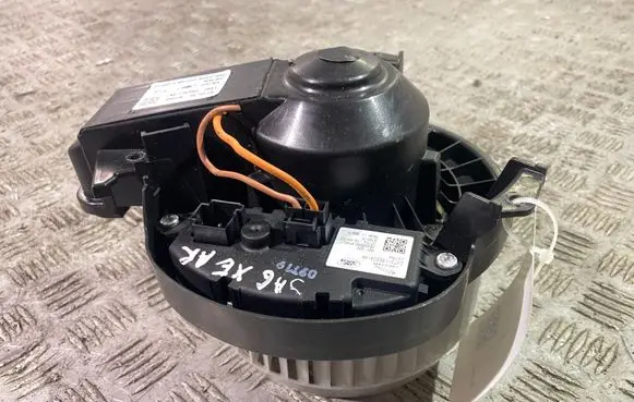 Jaguar XE Heater fan/blower MF1163602681