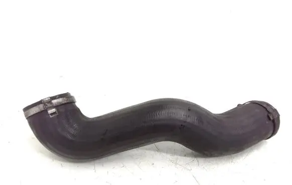 Volvo XC90 Intercooler hose/pipe 31261366