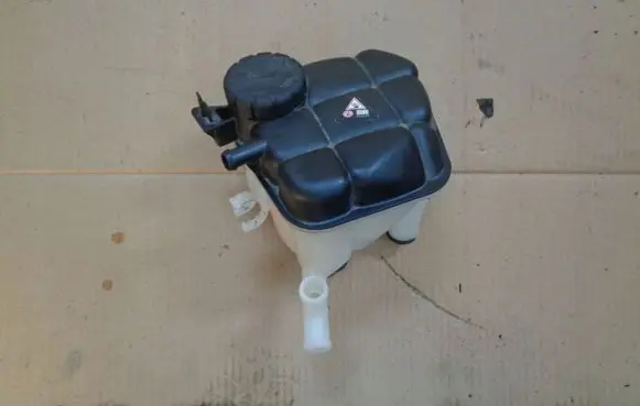 Mercedes-Benz ML W166 Coolant expansion tank/reservoir A1665000049