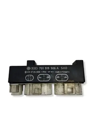 Volkswagen Multivan T4 Coolant fan relay 701919506A 898726000