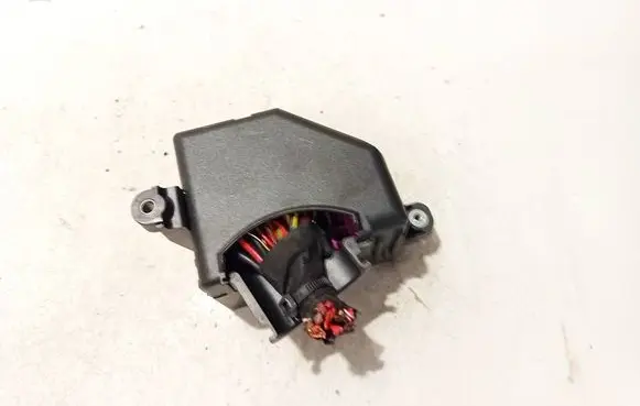 Volkswagen PASSAT B6 Fuse box set 3c1941824