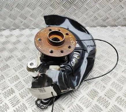 Lexus NX Front wheel hub 4333049235
