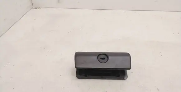 BMW 3 E46 Glove box handle