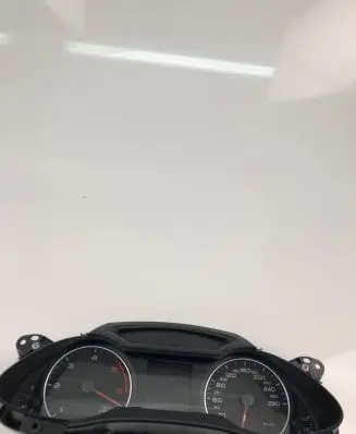 Speedometer (instrument cluster)