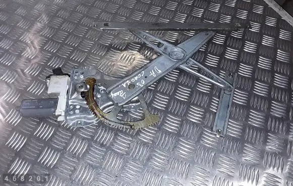 Toyota Corolla E120 E130 Rear door window regulator with motor 0130822032