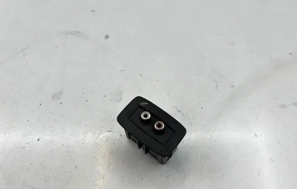 Renault Scenic III - Grand scenic III AUX in-socket connector 280230005R 171904