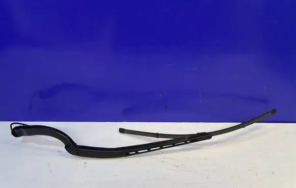 Windshield/front glass wiper blade