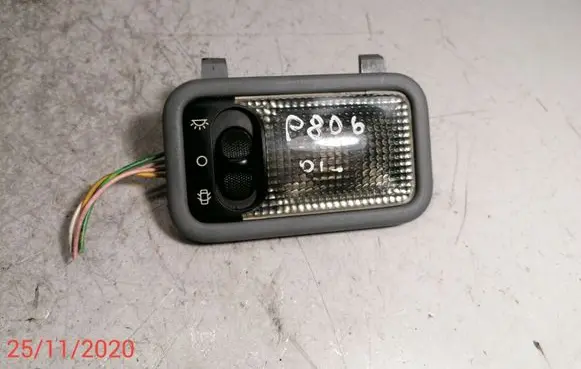 Peugeot 806 Front seat light 1473003077