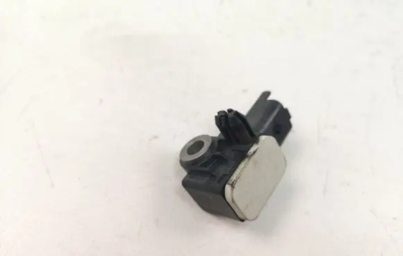 Peugeot 3008 I Airbag deployment crash/impact sensor 9663904980