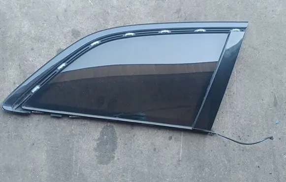 Audi Q7 4L Rear side window 43R001659