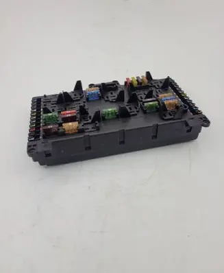 Mercedes-Benz Vito Viano W638 Fuse module A6395450801