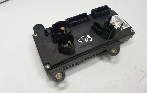 BMW 7 E65 E66 Power management control unit 6943489 61356943489 61359132581