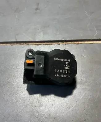 Ford Focus Air flap motor/actuator 3M5H19E616AB EAD251 11875