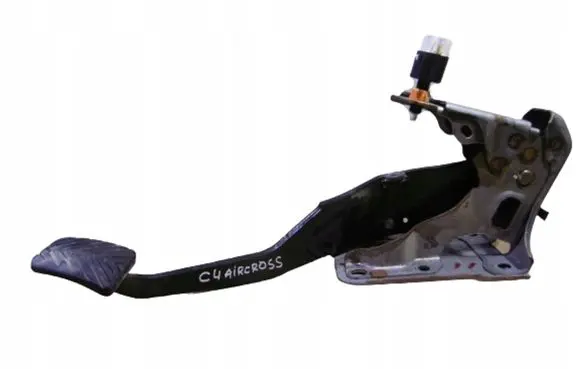 Citroen C4 Aircross Brake pedal