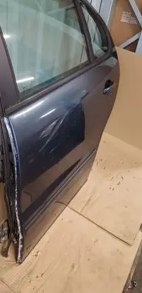 Seat Leon (1M) Rear door