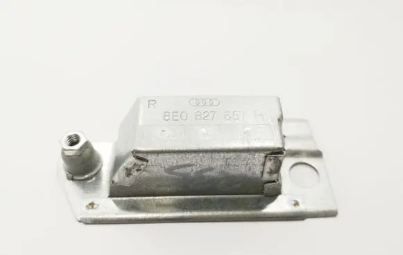 Audi A8 S8 D4 4H Number plate light 8E0827657H