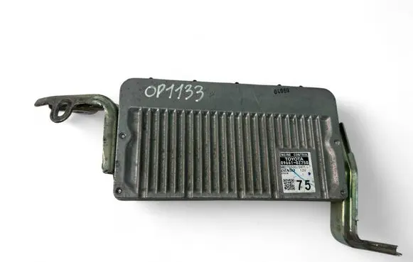 Toyota Auris 150 Engine control unit/module ECU 896610Z750