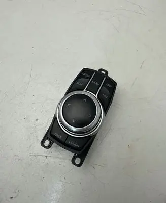 BMW 3 F30 F35 F31 Head unit multimedia control 9490067 65829490067
