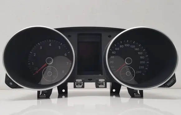 Volkswagen Golf VI Speedometer (instrument cluster) 5K0920872 5550025017