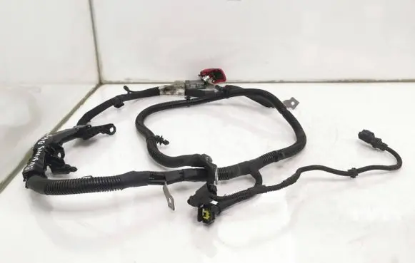 Peugeot 308 Positive cable (battery) 9805290280