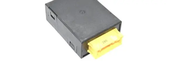 BMW 7 E38 Light module LCM 61358372866 8372866