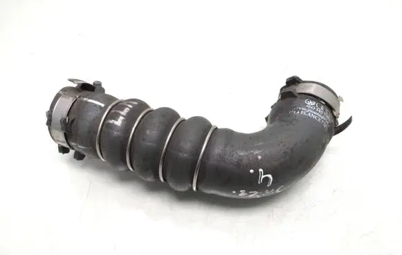 Intercooler hose/pipe