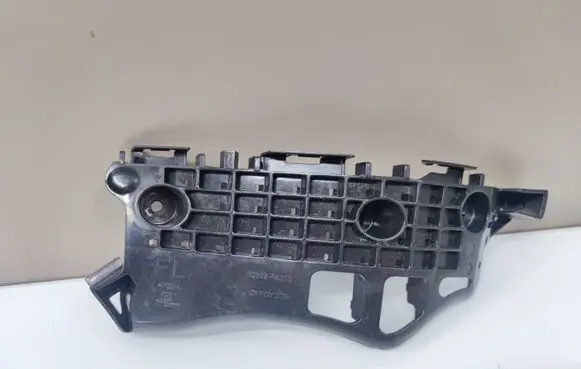 Toyota C-HR I Front bumper mounting bracket 52536F4010
