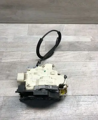Front door lock