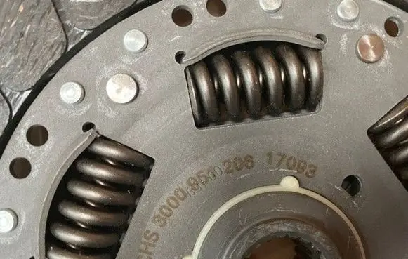 Audi A4 S4 B5 8D Clutch pressure plate 3000951206