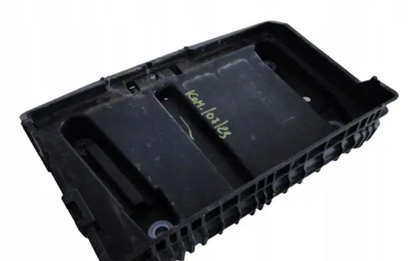 Battery tray