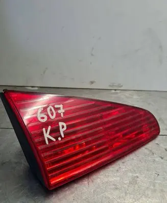 Peugeot 607 Rear/tail lights 2543 9008
