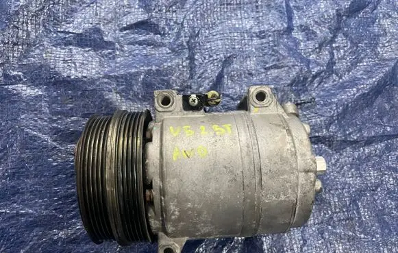 Volvo V50 Air conditioning (A/C) compressor (pump) Z0016234A