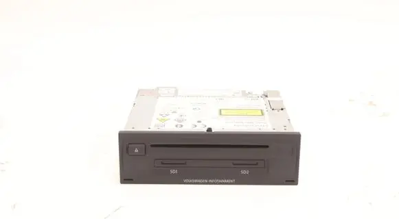 Volkswagen Touran III Radio/CD/DVD/GPS head unit 5TA920740B