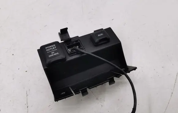 Honda Accord AUX in-socket connector 83409TL0