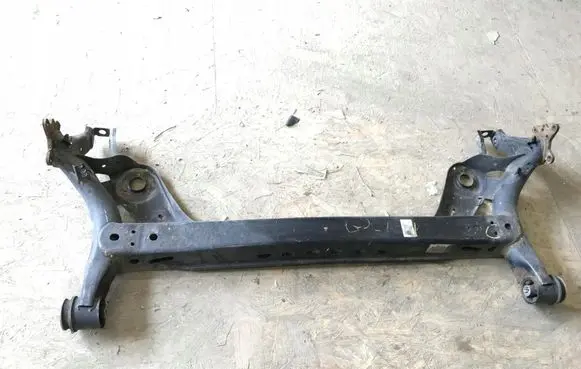 Volkswagen Golf VII Rear axle beam with reductor 5Q0501049BB