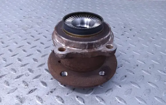 BMW XM Rear wheel ball bearing 33401543563 1543563