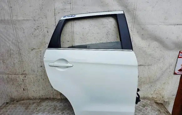 Mitsubishi ASX Rear door 