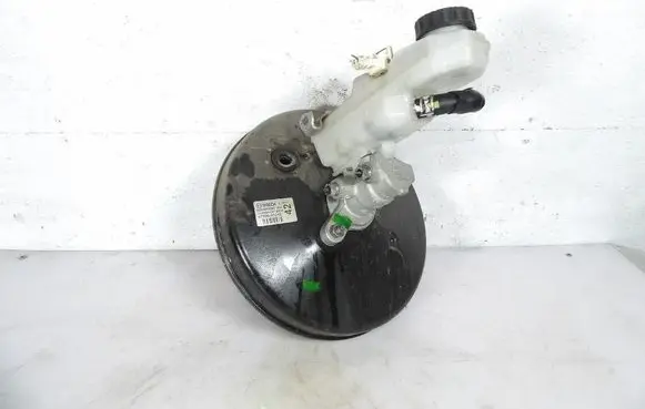 Toyota Avensis T220 Brake booster 4720005242