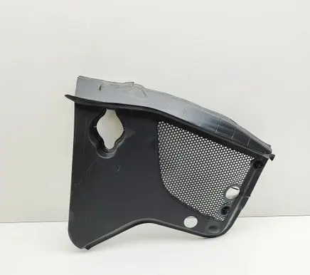 Mercedes-Benz E W213 Wiper trim A2138300100