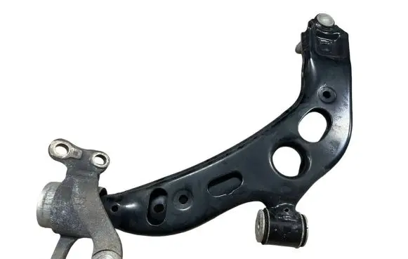 Mini Cooper Countryman F60 Front control arm 6879844 31126879844