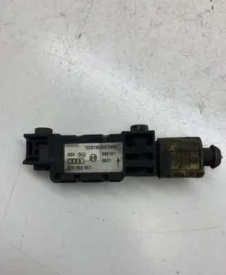 Audi A4 S4 B6 8E 8H Airbag deployment crash/impact sensor 8E0959651 090701 0231303HED9M