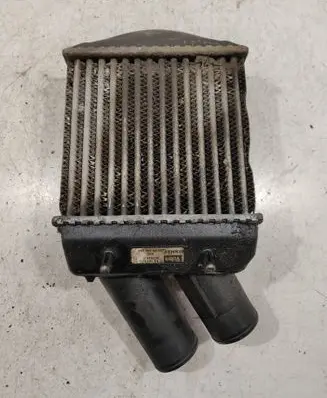 Renault Scenic I Intercooler radiator 8200047162
