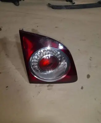 Volkswagen Golf Plus Tailgate rear/tail lights 5M0945093H 125724 964962