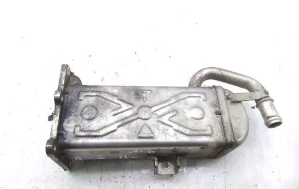 Audi A3 S3 A3 Sportback 8P EGR valve cooler 03L131512B 1463311032C