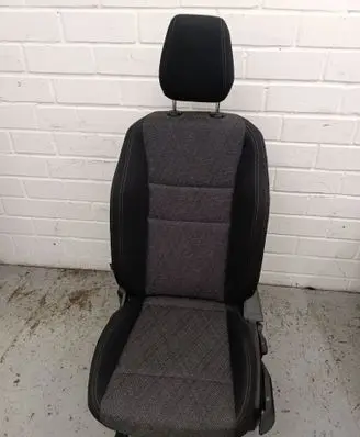 BMW iX1 Front driver seat 