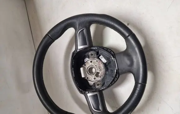Audi A5 8T 8F Steering wheel 