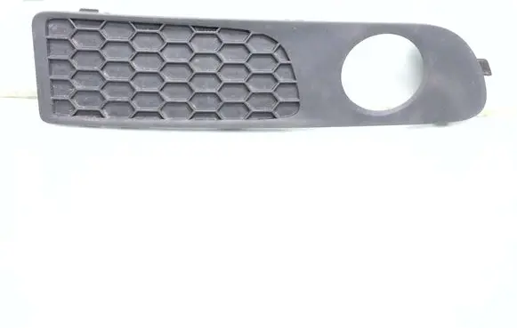 Volvo S80 Front fog light trim/grill 30655930 30744115 30790005