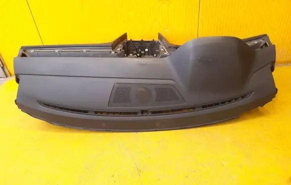Volkswagen PASSAT B8 Dashboard