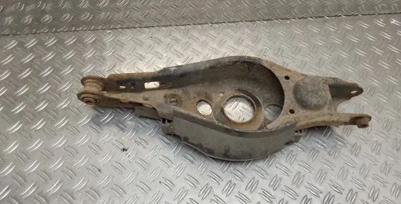 Toyota RAV 4 (XA30) Rear upper control arm/wishbone